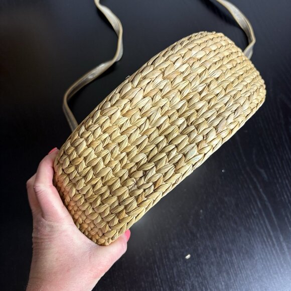 FLAWED, READ -- POOLSIDE Daisy Embroidery Maxine Straw Beach Tote Bag Purse - Picture 7 of 12